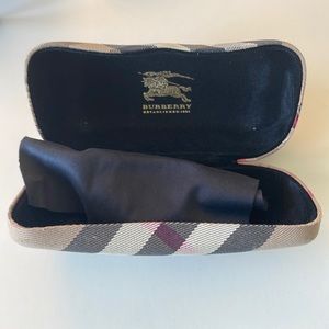 Burberry Sunglasses Case